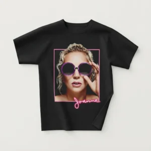 joanne sunglasses photo tee